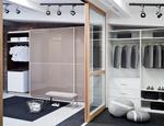 Drzwi przesuwne i systemy zabudowy wnetrz showroom marki Raumplus-09MCM